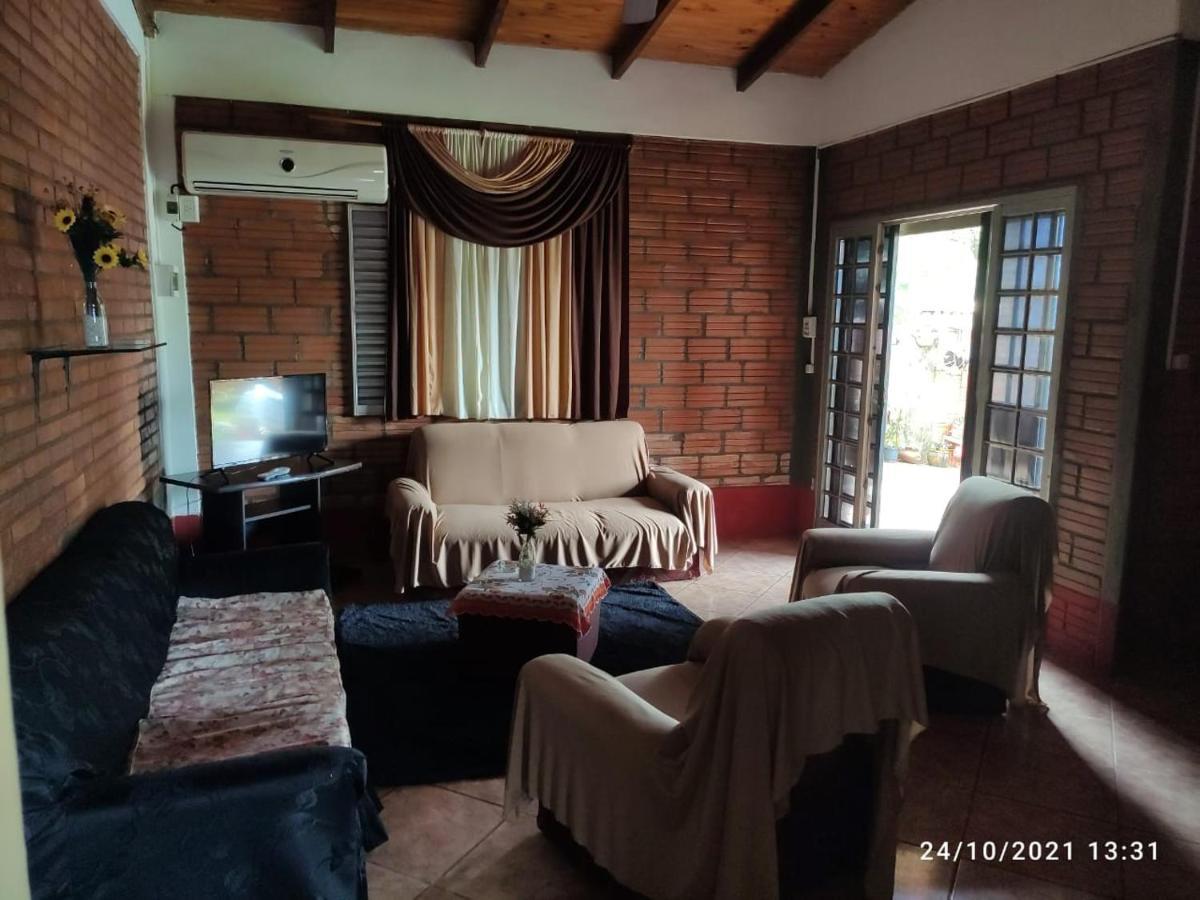 Iguazu Alojamiento "La Casa" 푸에르토이과수 외부 사진